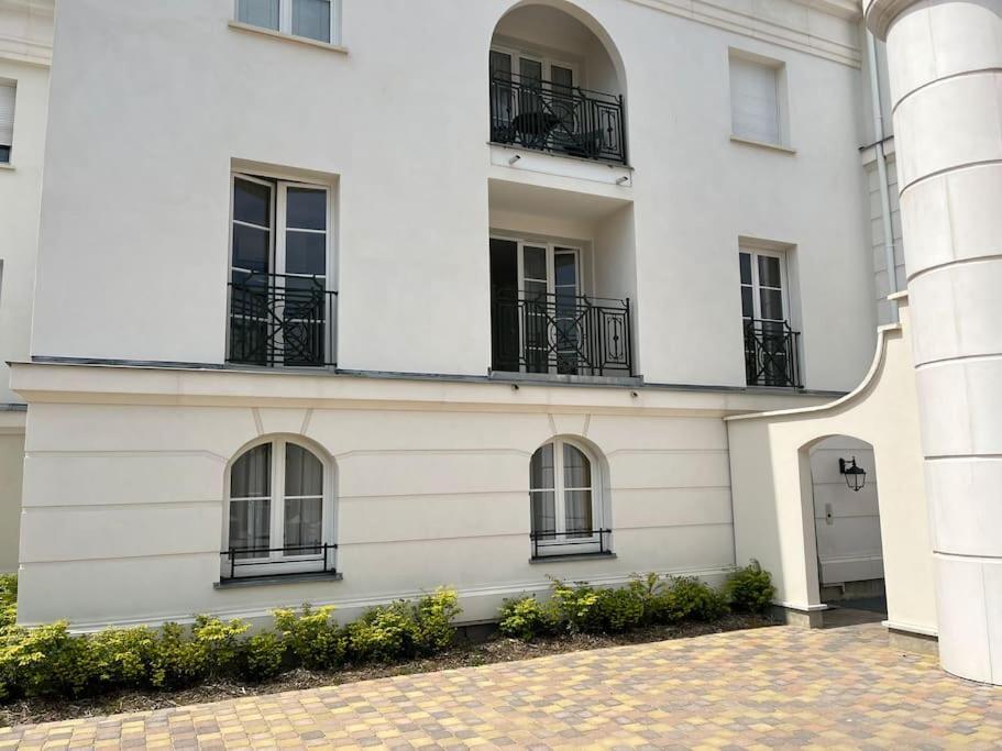 Superbe Appartement Tres Confortable Serris Exterior photo